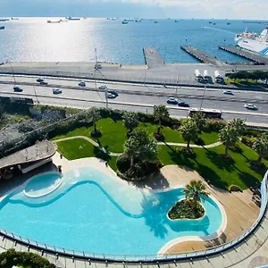 Lux 2 With Seaview In Center فندق